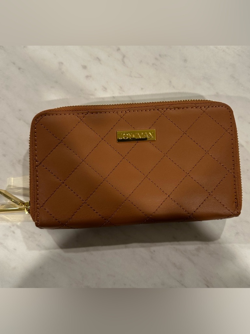 Joy and Iman brand new wallet - has tons of credit card slots